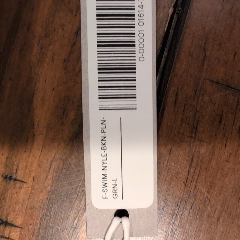 Everlane The Renew Plunge Triangle Bikini Top - Picture 6 of 6